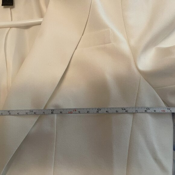 Banana Republic Ivory Blazer Size 2 - Picture 7 of 8